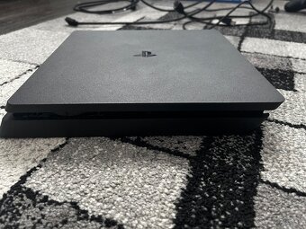 PS4 slim - 9