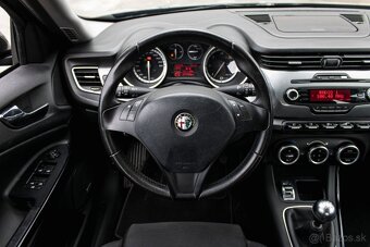 Alfa Romeo Giulietta 2.0 JTD 170k Distinctive - 9