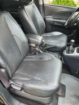 Hyundai Tucson 2.0 benzin 4x4 - 9