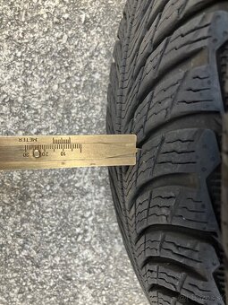 Zimne pneu Michelin Pilot Alpin 5 215/65 R17 - 9