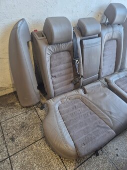 Predám interiér pre Volkswagen Passat b6 3c variant - 9