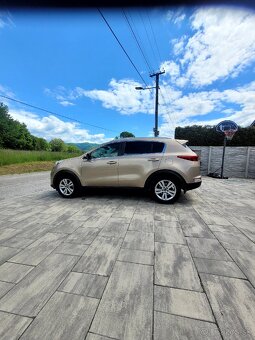 Kia Sportage 1,6GDI GOLD - 9