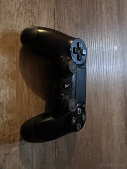 PS4 PRO 1TB Jet black - 9