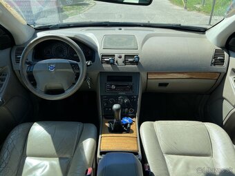 Volvo XC90 2.4 diesel, 136kW MT/6 4x4 NEFUNKČNÉ rok:01.2006 - 9