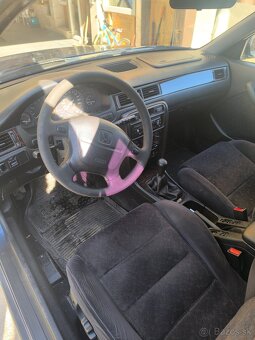 Predam hondu civic 1.6 85kw - 9