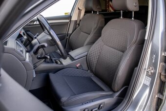 Škoda Superb Combi 2.0 TDI 4x4 Style MT6 - 9
