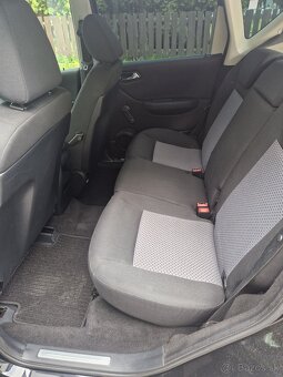 Mercedes-Benz Trieda A 150 benzin - 9