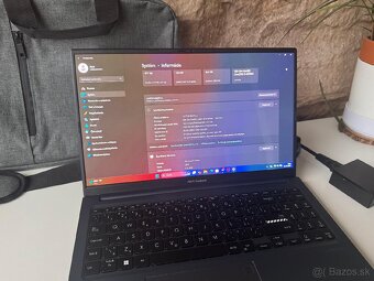 ASUS Vivobook 15 OLED X1503ZA - 9