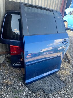 Predam VW Touran Dvere predne, zadne - 9