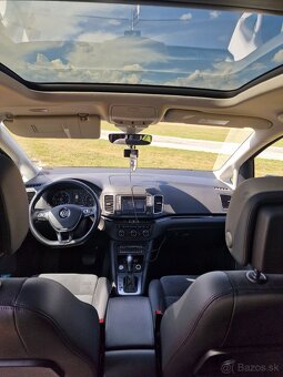Volkswagen Sharan DSG 2.0 TDI Highline - 9