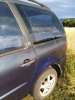 Ford Galaxy 1,9/66kW - 9