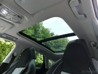 Predám Peugeot 3008 1.2 PureTech Allure - 9