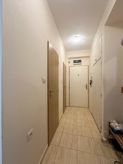 Tehlový 3 izbový byt Trebišov, Zimná - 9