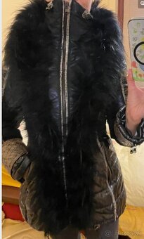 Krasna bunda s kozusinkou z myvala - 9