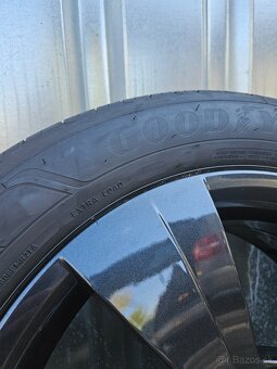 Nová letní alu kola Triton 17" Škoda Superb 215/55 R17 - 9