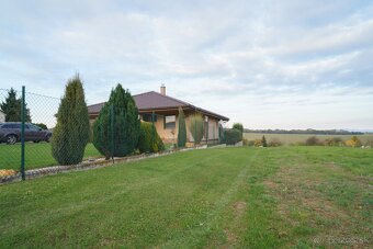 Slnečný pozemok v Naháči - 9