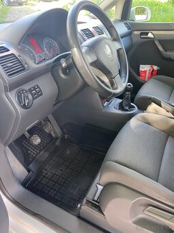 Predám Volkswagen Touran - 9