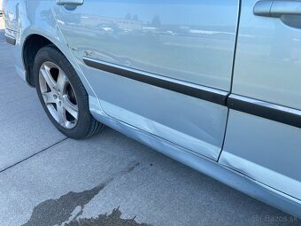 Peugeot 407sw - 9