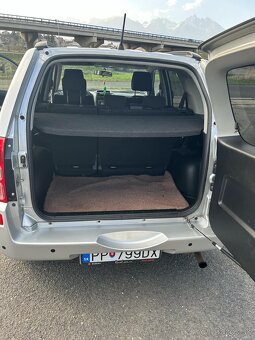 Suzuki Grand Vitara 2.0i automat. - 9