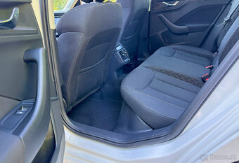 Škoda Scala 1.0TSI Slovensko 78tisic km - 9