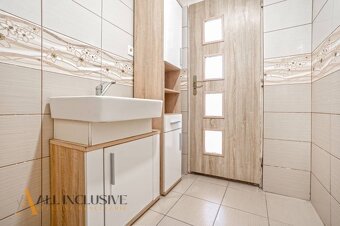 ALL INCLUSIVE | NA PREDAJ INVESTIČNÝ STAVEBNÝ POZEMOK S RD,V - 9