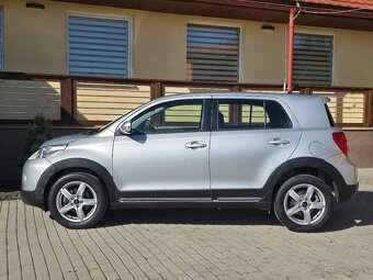 Toyota Urban Cruiser 1.4 I D-4D 4x4 Terra - 9