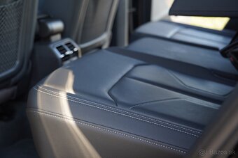 Audi Q3 35 tfsi 1.5 tsi S line - 9