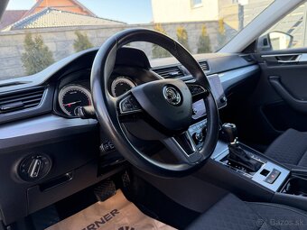 Skoda Superb 2.0 TDI 110kw Facelift DSG - 9