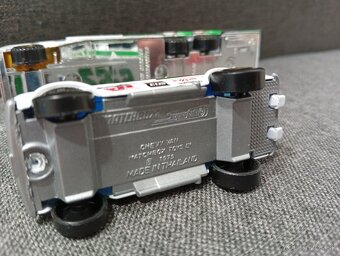 Matchbox Kenworth Racing Transporter #25, Hendrick - 9