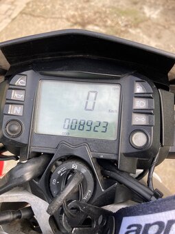 Aprilia SXV 450 Supermoto - 9