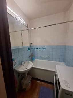 Ponúkame na predaj garzónku s loggiou na Rezedovej ulici v R - 9