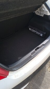 Peugeot 207 1.4 benzin - 9