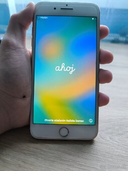 Iphone 8 plus Gold - 9