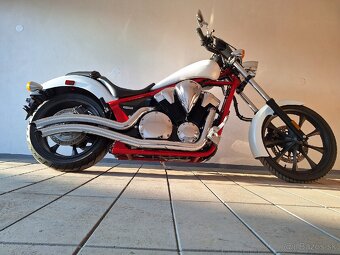 Honda Fury VT 1300 CX - 9