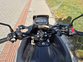 Honda NC750X DCT - 9
