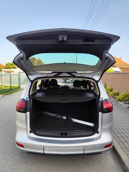 Opel Zafira Tourer 2.0 CDTi ECOTEC - 9