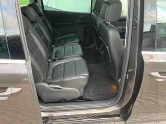 Predám SEAT ALHAMBRA 7 miest,panorama,ťažné,Xenon - 9