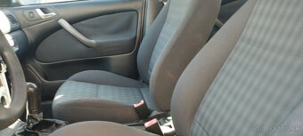Predám škoda Octavia tour combi 1.6 benzín 2007 - 9