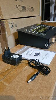 Dmx pult s 4 bezdrôtovými bateriovymi dmx prijimačmi - 9