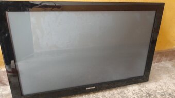 Samsung Plasma Display - 9
