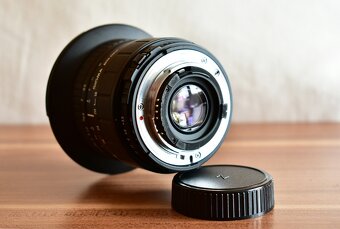 Nikon F60 s dátovou stenou top stav - 9