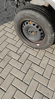 Nahradne diely touran - 9