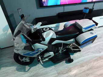 Elektrická motorka BMW - 9