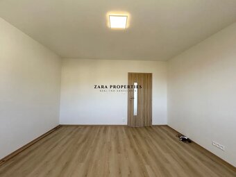 2 izbový byt s loggiou  - kompletná nová rekonštrukcia - 9