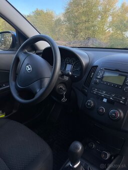 Hyundai i30, 1.4 FDH, r.v. 2011 - 9
