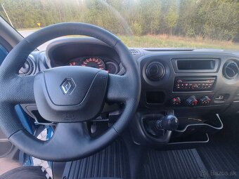 Predám zánovnú dodávku Renault Master - 9