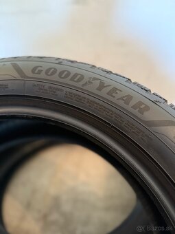 Zimné pneumatiky 235/50/19 Goodyear Ultragrip Performance 3 - 9