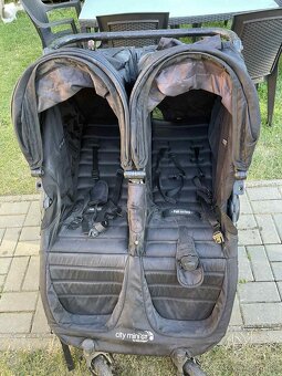 Kočík pre dvojičky - 9