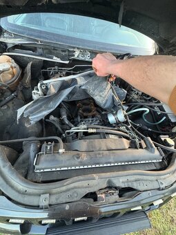 Predám Jeep grand cherokee 2.7 120kw - 9