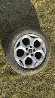 Letne pneumatiky R16 ford focus + rezerva - 9